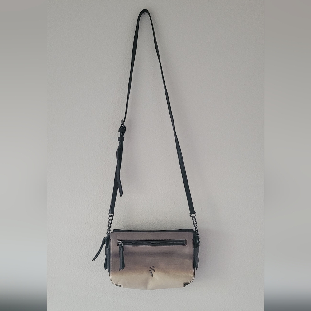 Simply Vera Vera Wang Sintra Crossbody Bag